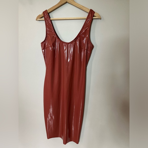 Dress size medium - Picture 1 of 4